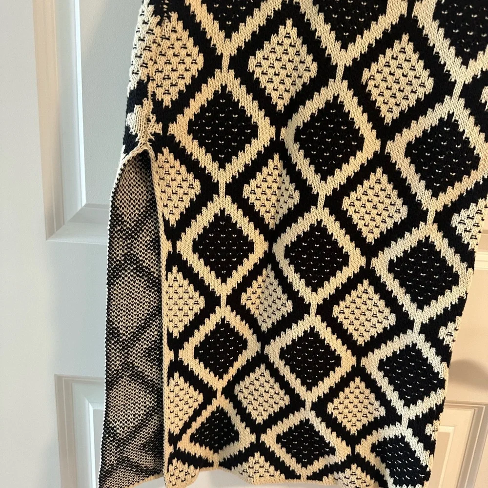 MIDI DRESS - Picture 2 of 3